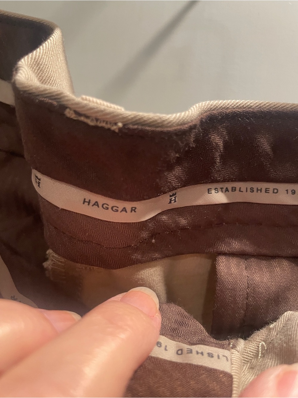 Haggar Men's Khaki Chinos - Beige/Tan size 34x34 - Picture 7 of 11